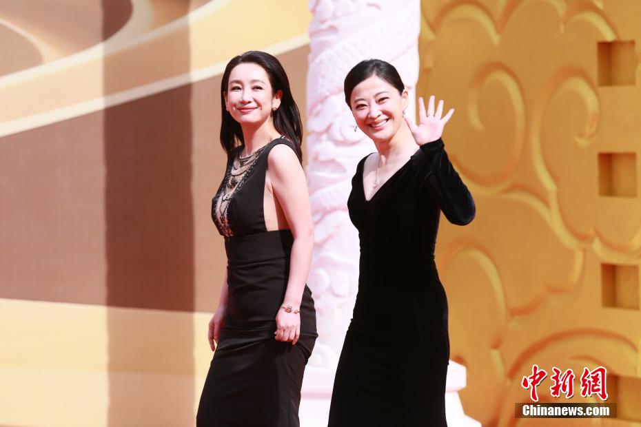 第二十届中国电影华表奖颁奖活动在山东青岛举行