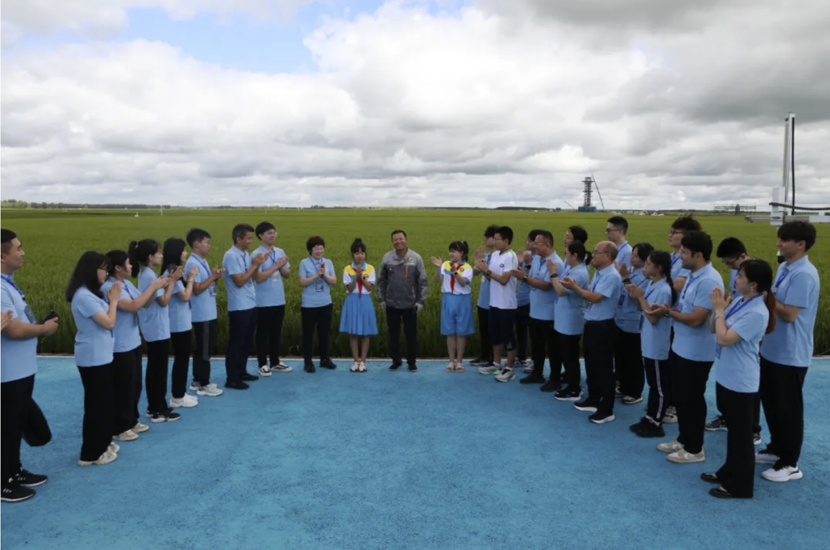 哈工大:持续构建“大思政”育人格局 激励新时代青年在中国式现代化建设中挺膺担当 哈工大:持续构建“大思政”育人格局 激励新时代青年在中国式现代化建设中挺膺担当