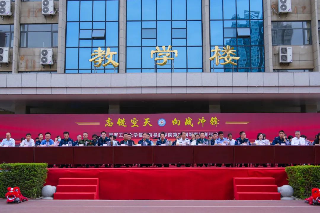 蓝天文化丨这场军事体育运动会,每帧都是战斗力!