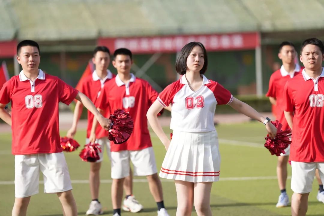 蓝天文化丨这场军事体育运动会,每帧都是战斗力!