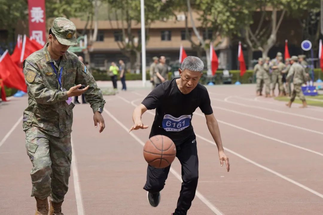 蓝天文化丨这场军事体育运动会,每帧都是战斗力!