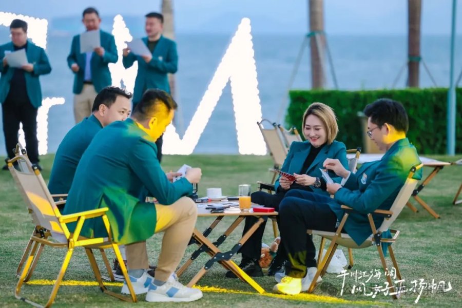 阳春三月,在深港相聚的我们 阳春三月,在深港相聚的我们