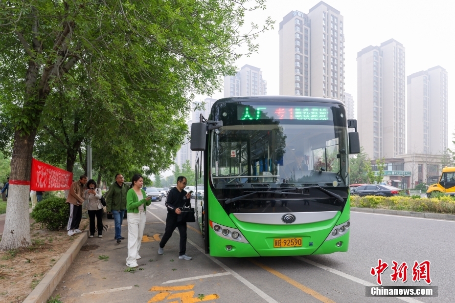 北京首条外埠进京公交线开通运营