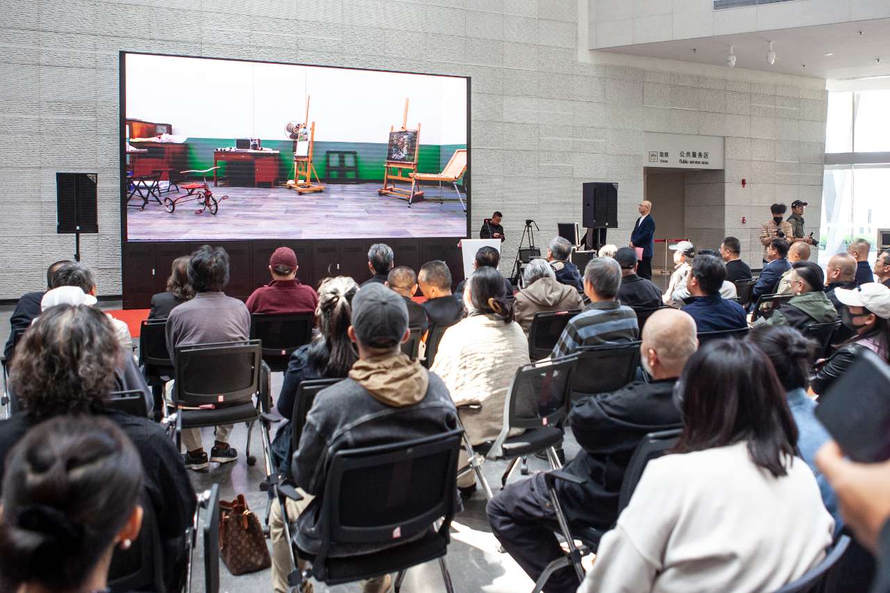 宁夏：油画展览彰显地域文化的深层生命力