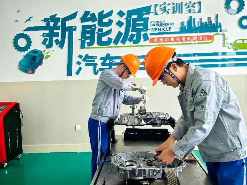 2025年青海省职业院校技能大赛圆满收官