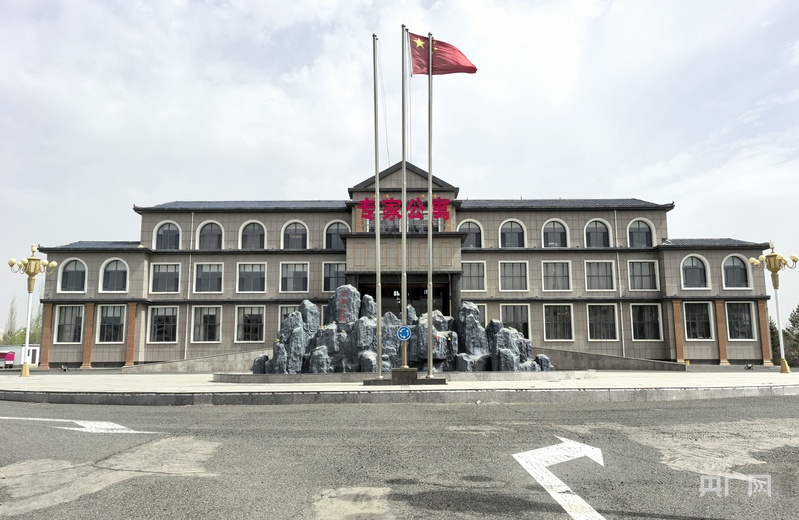 从“移植”到“扎根”:“组团式”帮扶在化德浇灌出三棵“树” 从“移植”到“扎根”:“组团式”帮扶在化德浇灌出三棵“树”