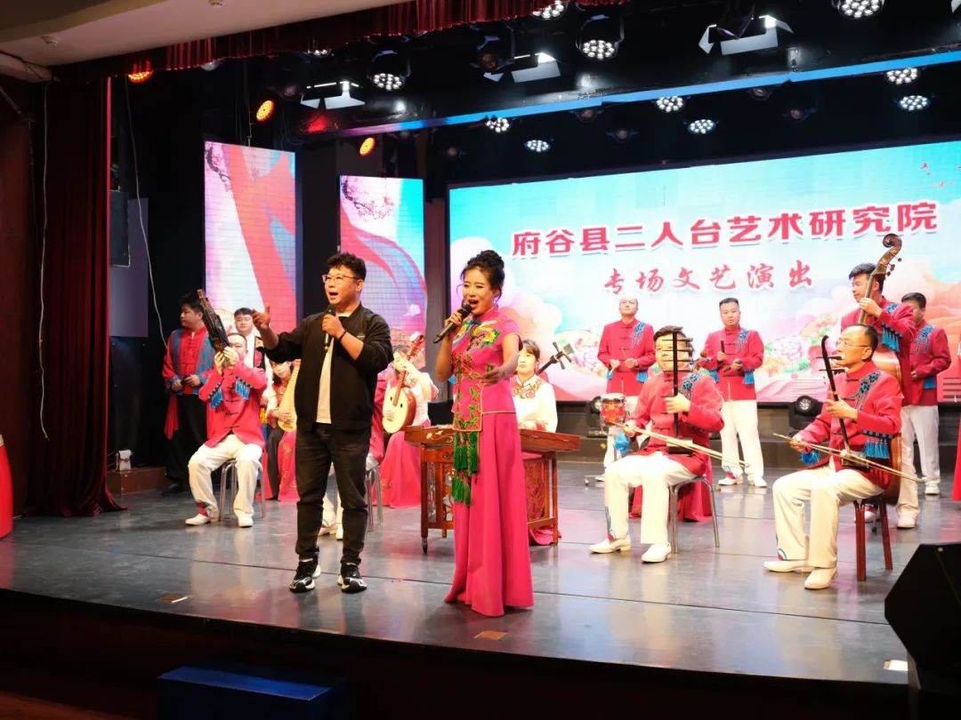 与人民同行——“5·23”陕西文艺界采风慰问活动走进榆林