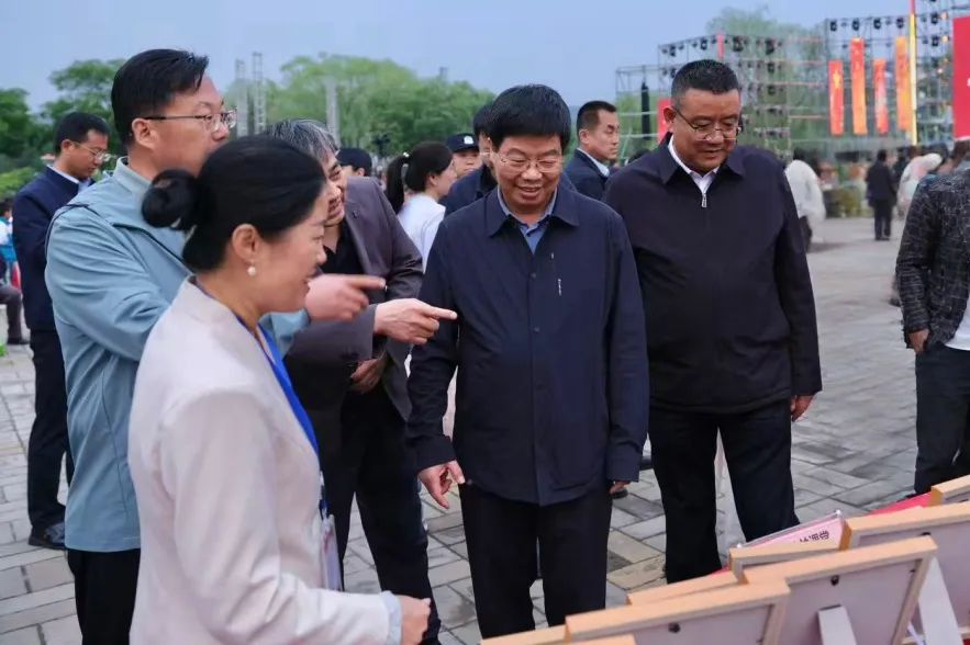 与人民同行——“5·23”陕西文艺界采风慰问活动走进榆林