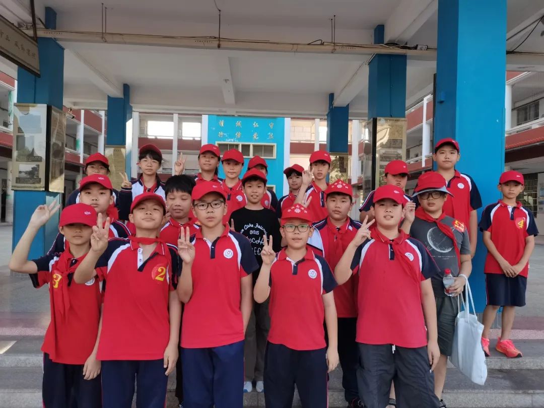 “童心唱响中国梦 赓续传承石斋情”漳浦县石斋小学2025年第七届“石斋杯”校园文化艺术节合唱比赛暨优秀社团节目展演