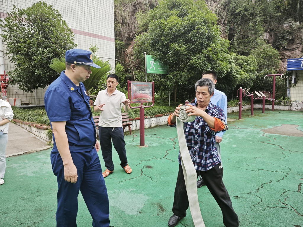 重庆大足消防走进养老院开展消防宣传培训 重庆大足消防走进养老院开展消防宣传培训