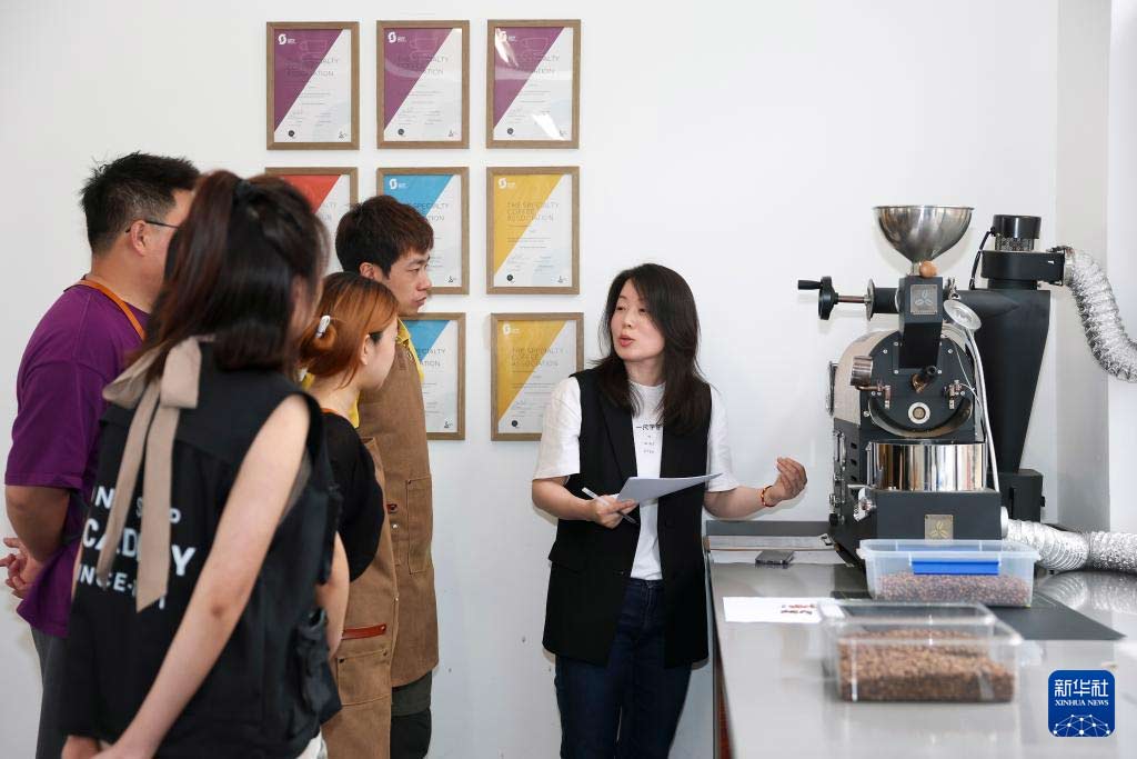 上海：一杯咖啡里的“文商旅”融合新实践