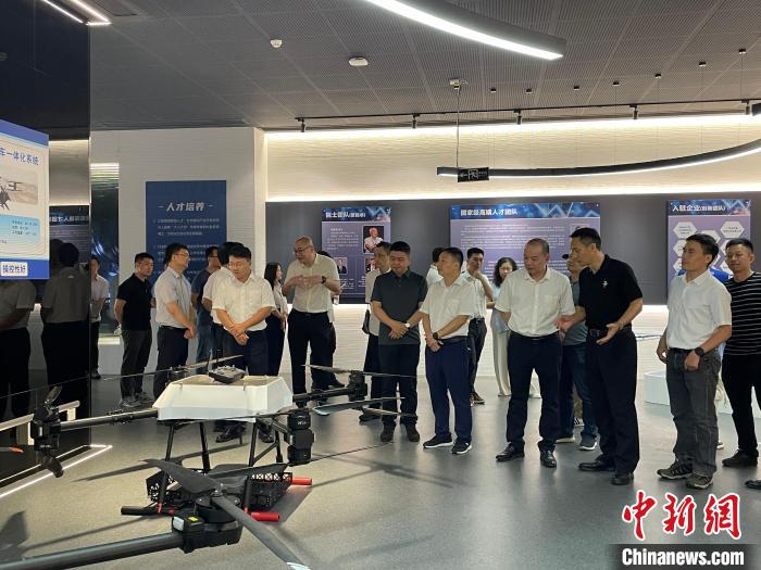 广西工业重镇布局低空经济赛道 校企合作培养人才