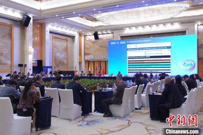 从“单丝独木”到“合作共赢” 中国与南亚八国在昆共商区域发展新蓝图