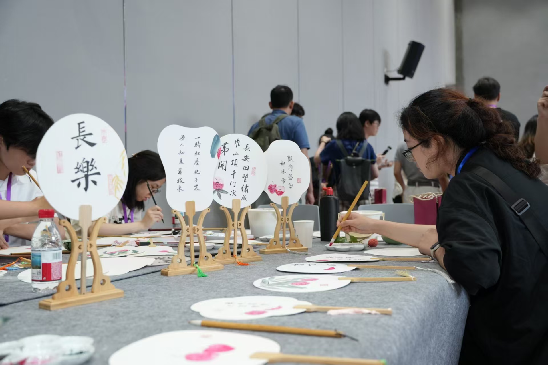 圳在看校园:荔枝大学原来上天入地也这么厉害 圳在看校园:荔枝大学原来上天入地也这么厉害