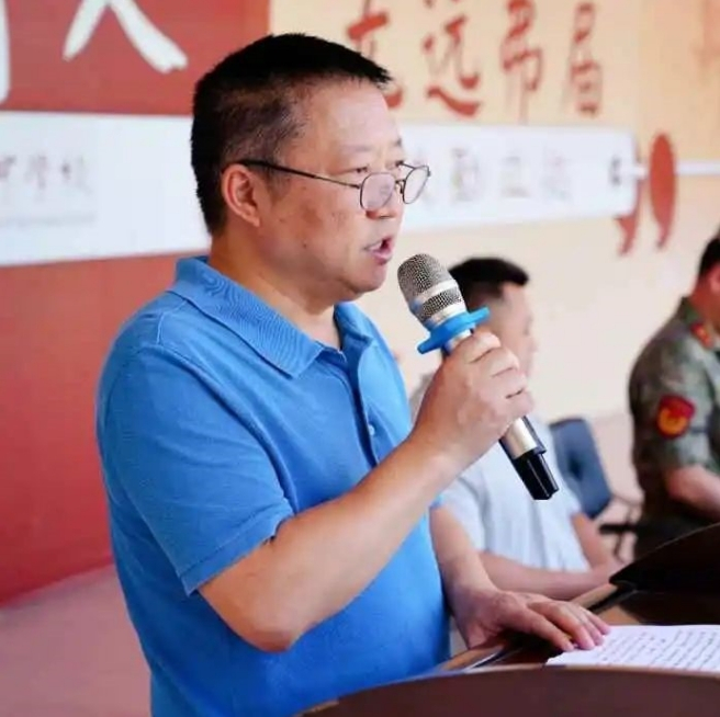 当青春遇上迷彩 八科学子 “热” 力全开 当青春遇上迷彩 八科学子 “热” 力全开