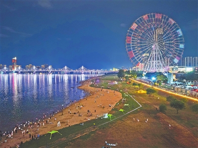 赣江潮涌 碧水润城