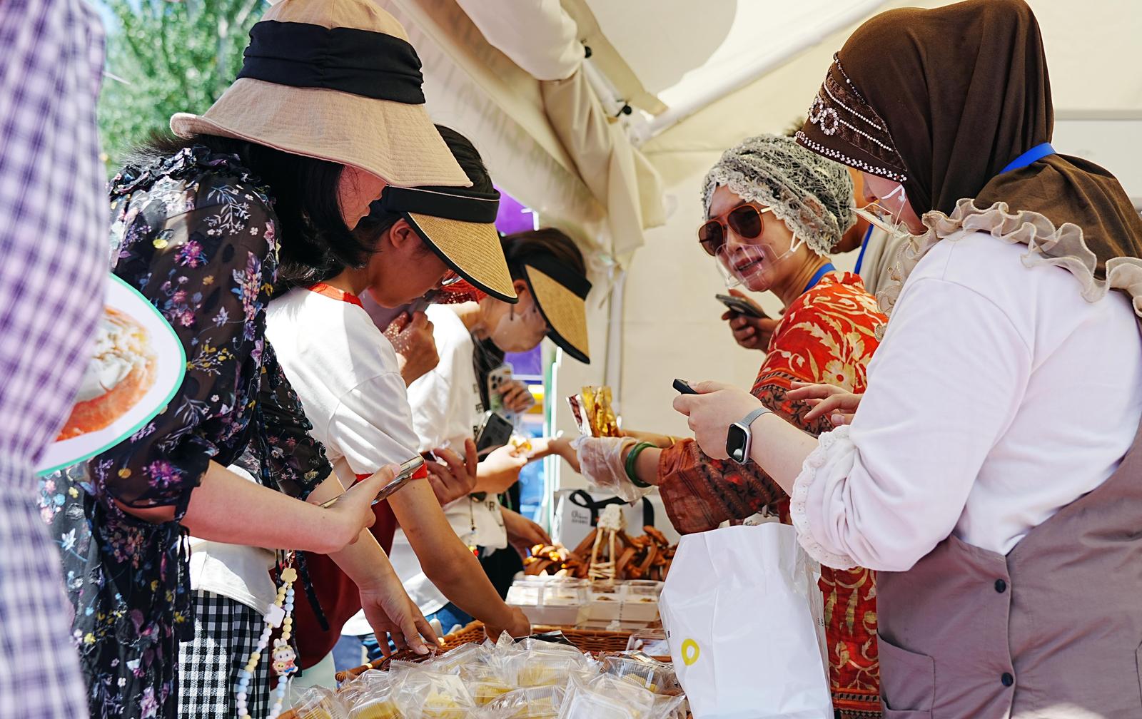 周末来点多巴胺！首届“酵醒宁夏·面包出塞节”热力十足