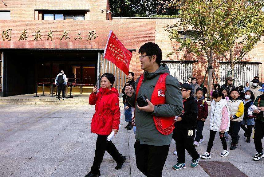 2025上海市民终身学习活动启幕 发布18条行走线路串联长三角学习版图