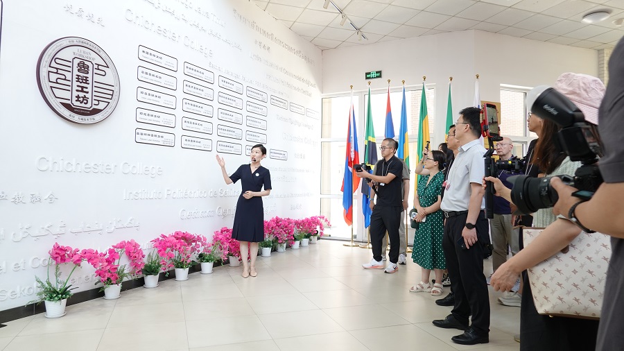 上合嘉宾盛赞天津:智慧科技、职业教育与文化融合之美