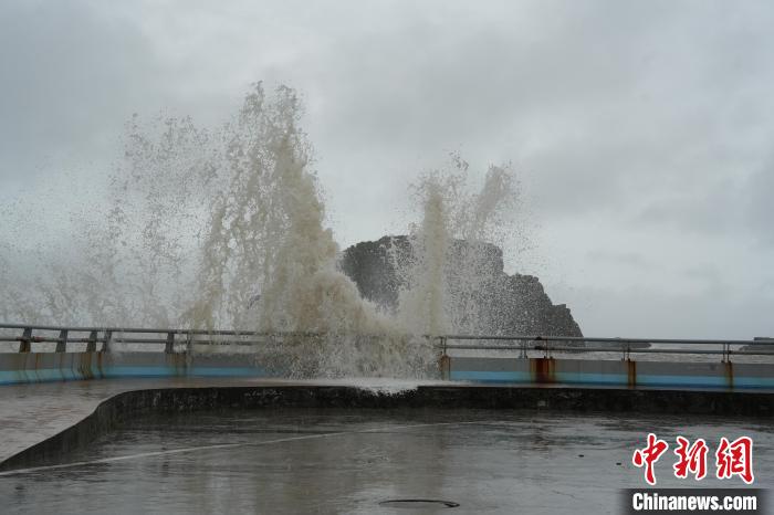 台风“丹娜丝”在浙江洞头二次登陆