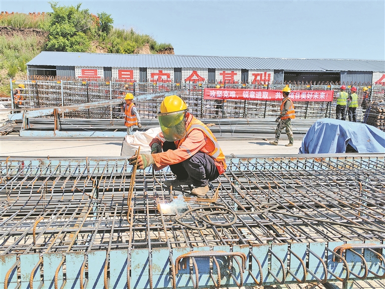 哈尔滨都市圈北环项目 加快施工进度