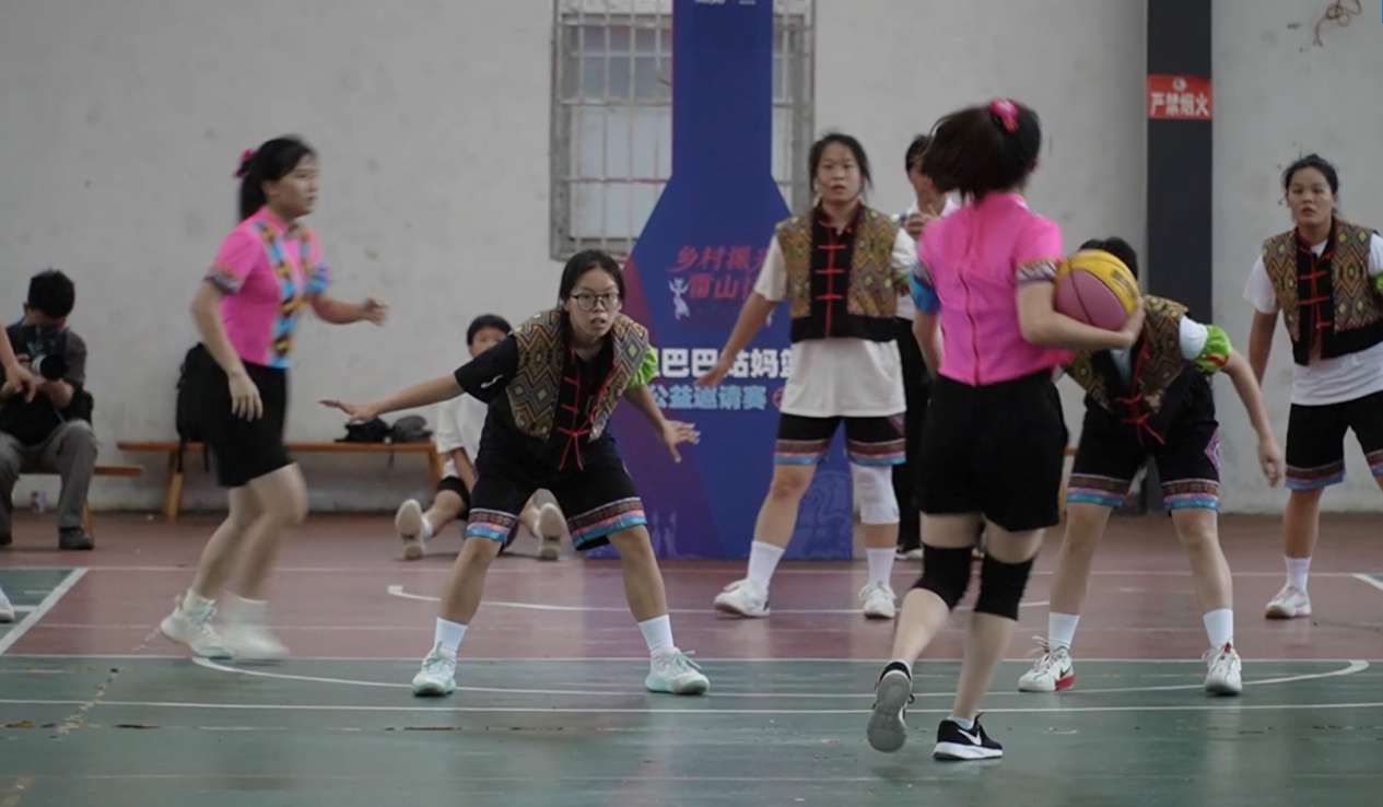 四省“姑妈”齐聚雷山：牵起民族团结线 共绘乡村振兴新画卷?