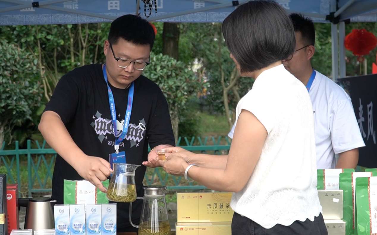 四省“姑妈”齐聚雷山：牵起民族团结线 共绘乡村振兴新画卷?