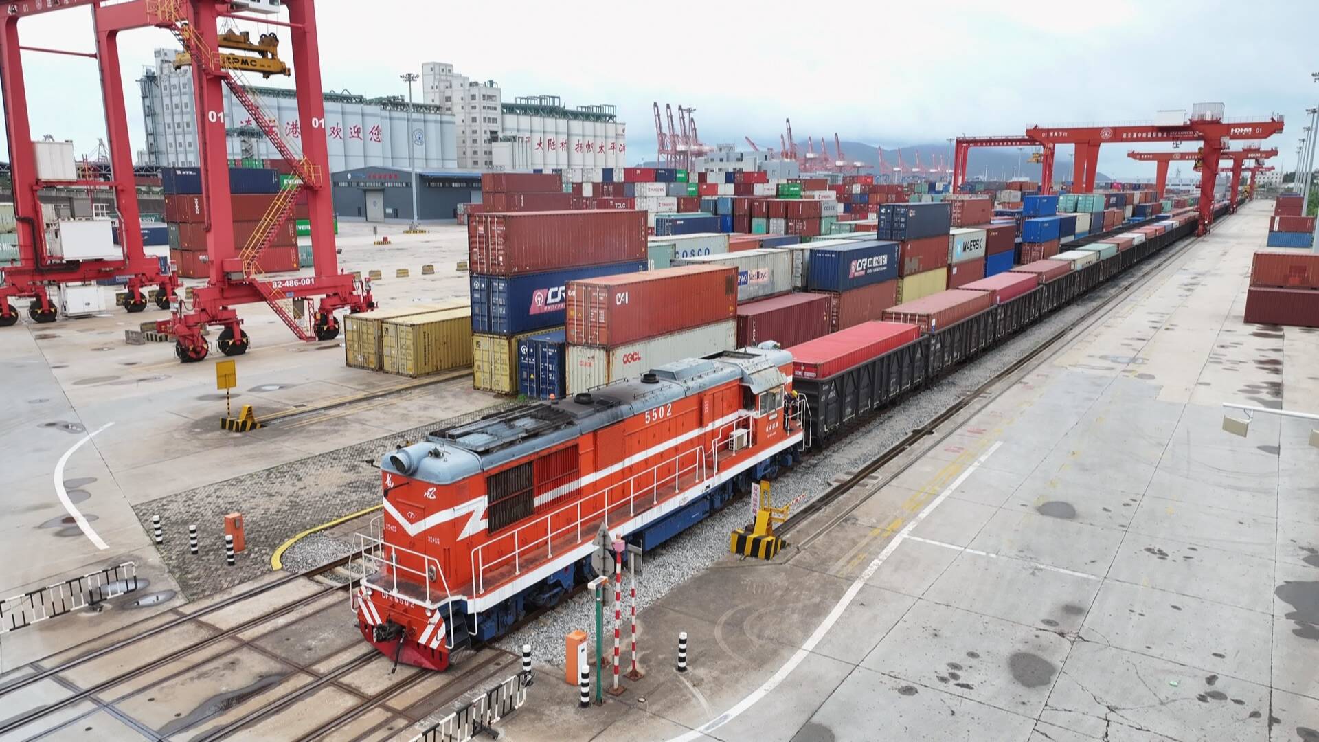 《勇挑大梁 冲刺决胜》“勇挑大梁 冲刺决胜”第三场新闻发布会：落实国家重大发展战略