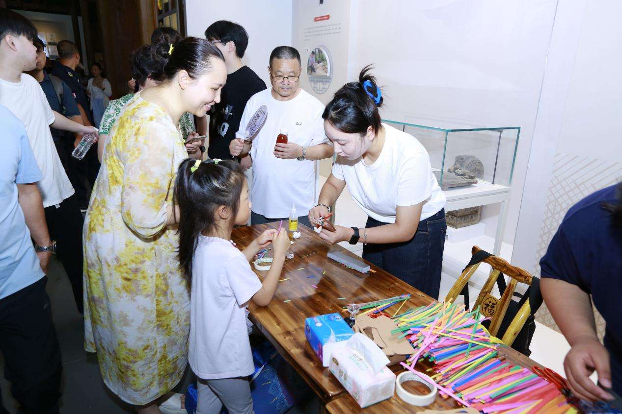 湖北省恩施州非遗馆：为文化生态保护鼓起新风