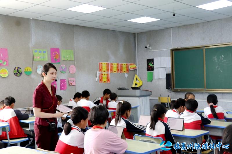 “雅言通新桥 同心共繁荣”活动助力民族地区儿童发展
