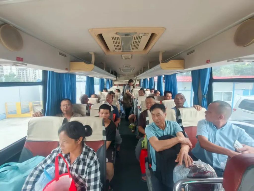 人员转移安置、内河水位预降,上海浦东奉贤等区全力筑牢防台防汛安全线 人员转移安置、内河水位预降,上海浦东奉贤等区全力筑牢防台防汛安全线