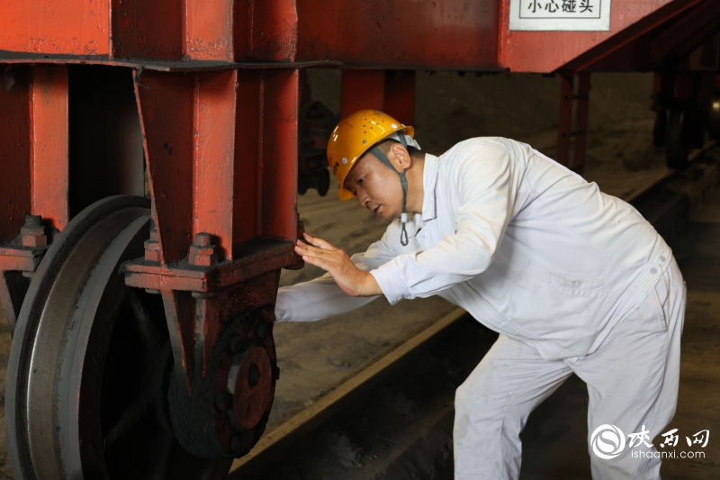 2025年电煤发送量超1亿吨!陕西铁路织密民生能源运输网 794A0391