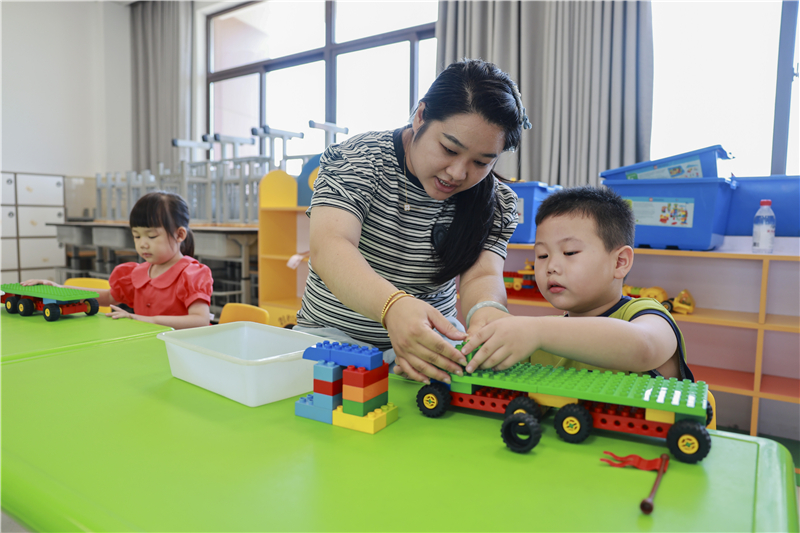 江苏泰州:多彩暑假助成长