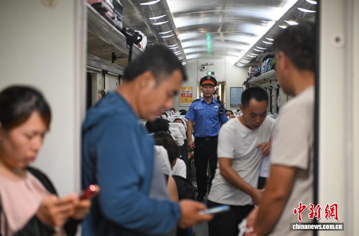 从古城西安到盛京沈阳——K2046次列车的盛夏之约