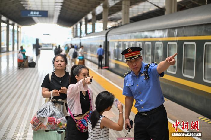 从古城西安到盛京沈阳——K2046次列车的盛夏之约