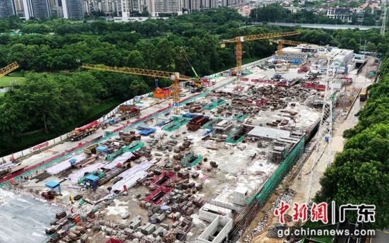 “家企共建”廉洁文化延伸至深圳沙河项目施工现场 “家企共建”廉洁文化延伸至深圳沙河项目施工现场