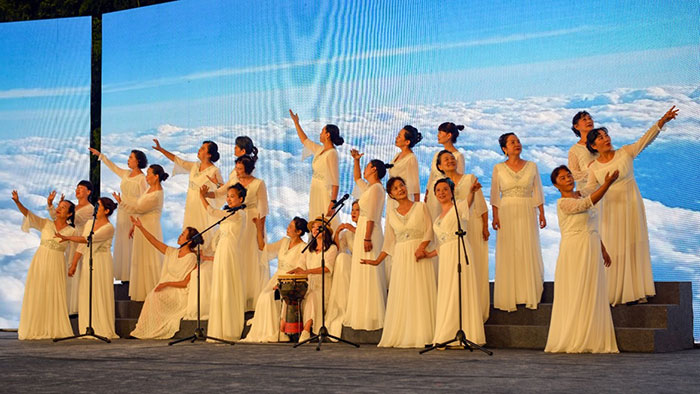 重庆市老年大学文旅分校暑期山水研学结业汇演绽放“银发”风采