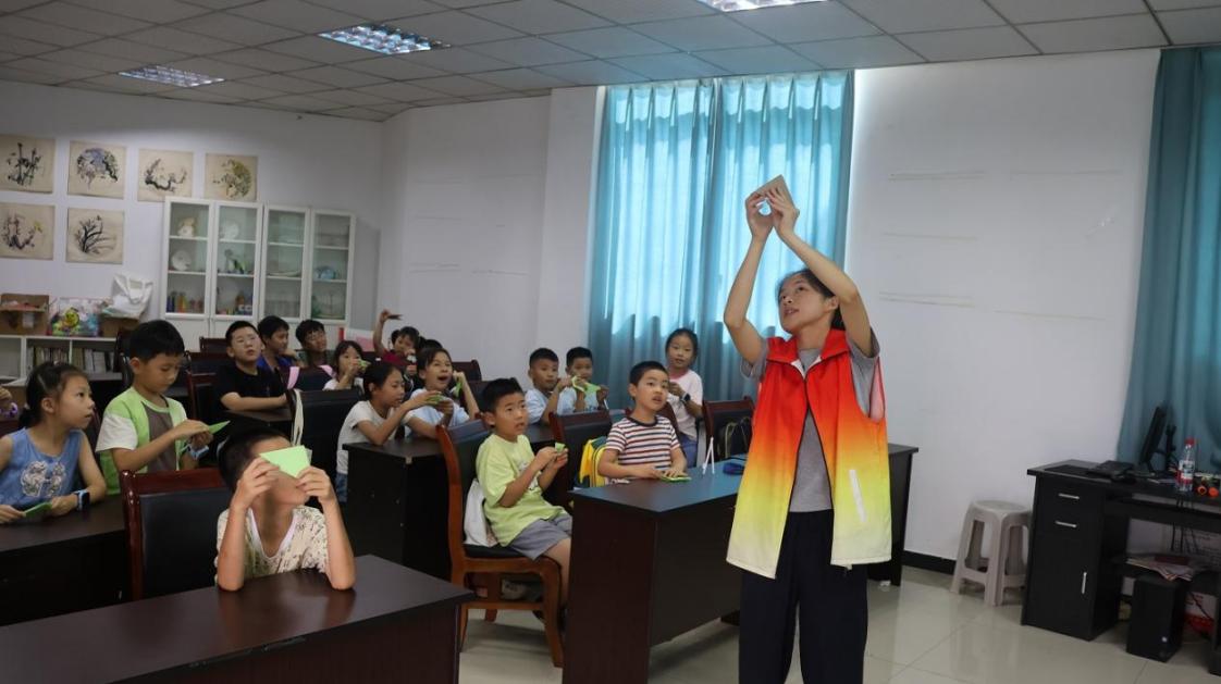 从“看护无忧”到“成长赋能”，重庆暑期公益托管营书写温暖民生答卷