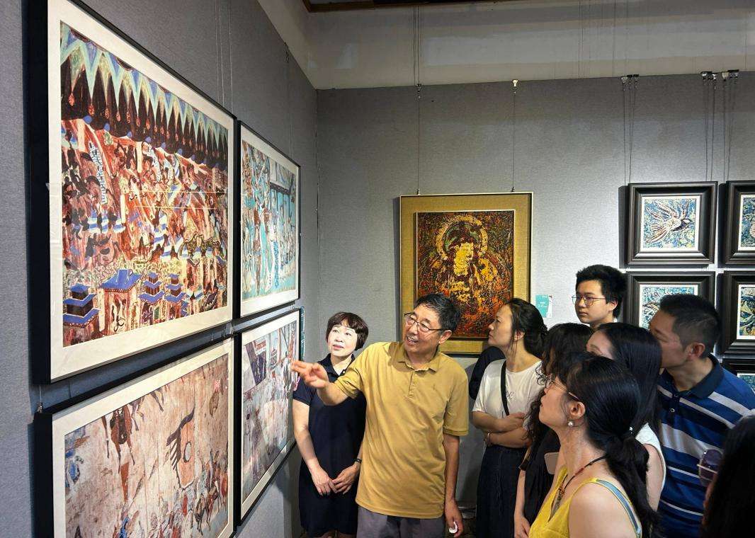 福建省工艺美术大师“漆髹敦煌”系列作品展出