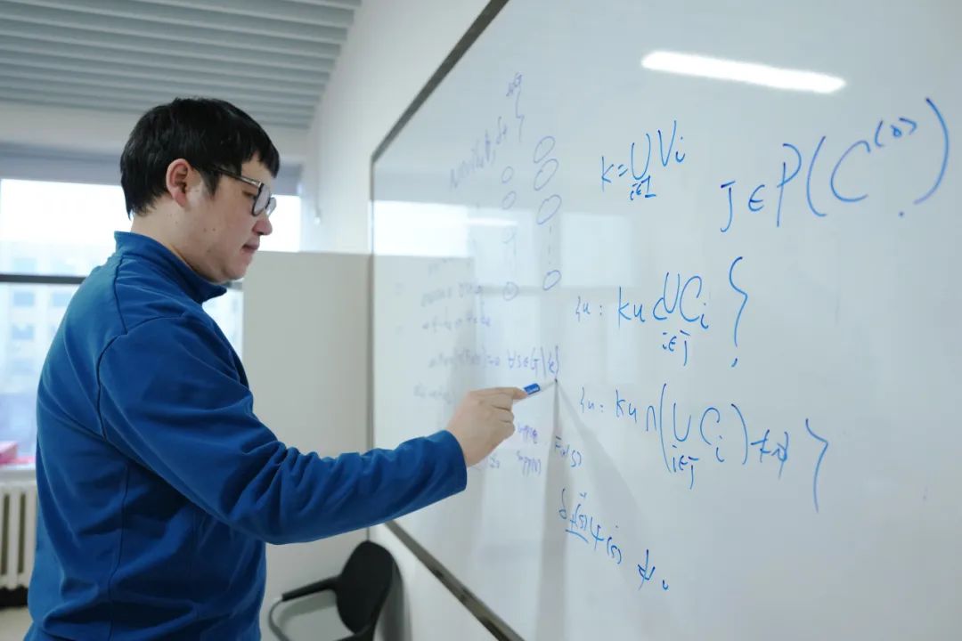 海内外优秀人才,为啥来这儿搞数学?