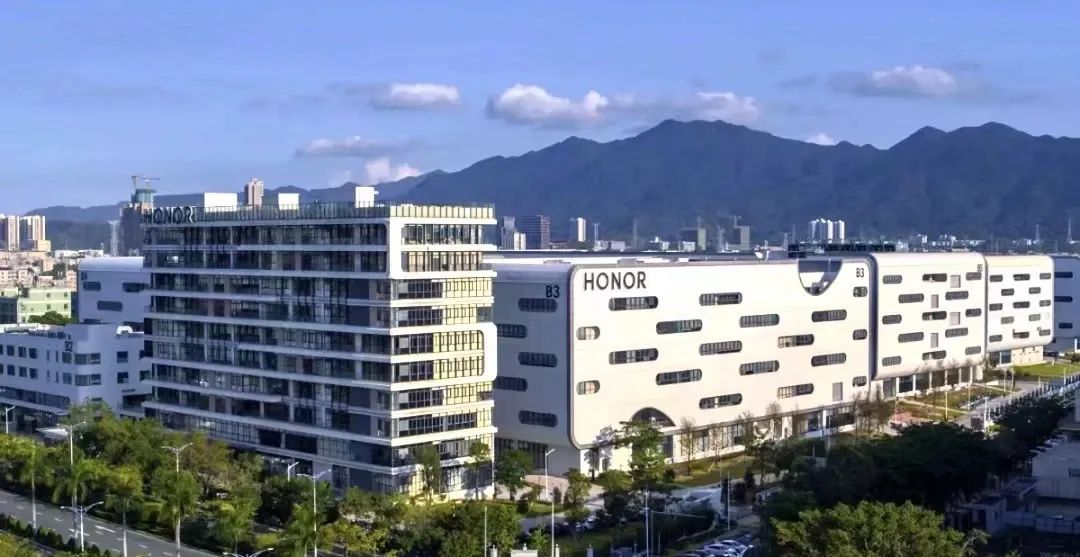 数智浪潮起，深圳坪山制造植入AI基因