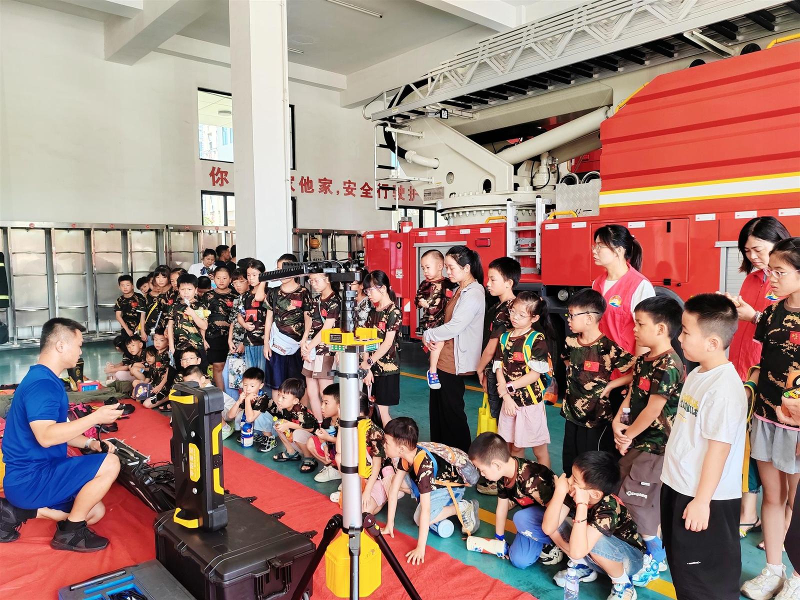 非遗课堂悟传承 消防研学强技能