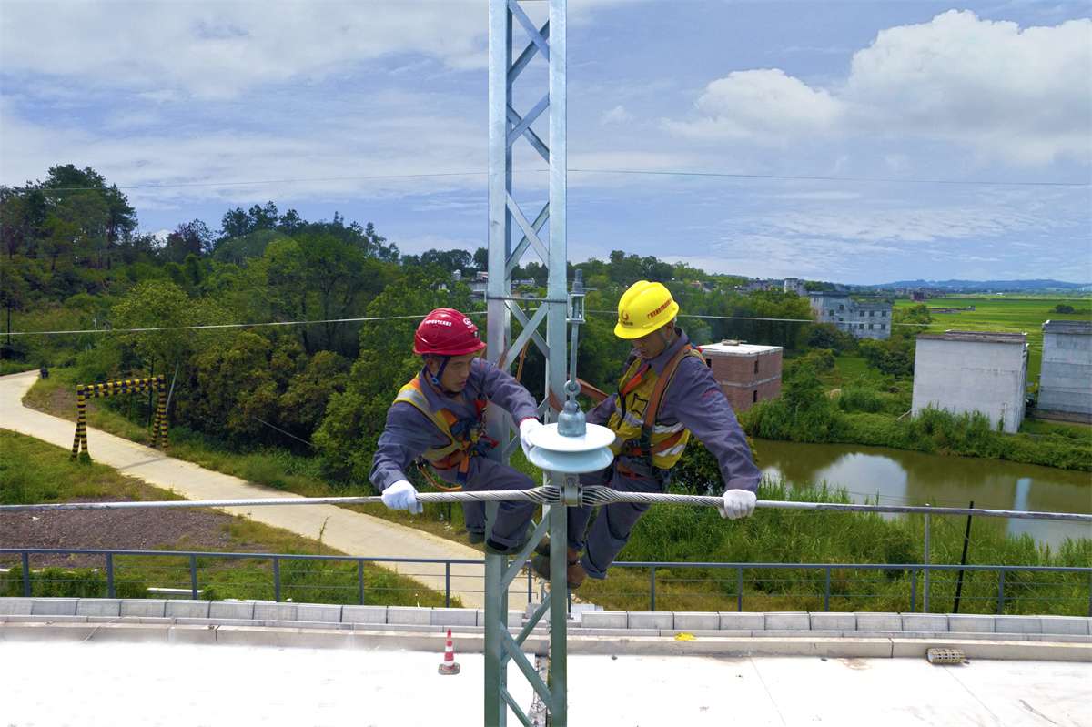 AI赋能广西柳梧铁路筑牢“智能防线”