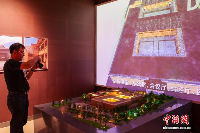 青海昂拉千户府:融合汉藏风格的精美建筑