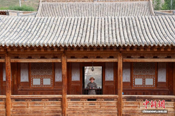 青海昂拉千户府:融合汉藏风格的精美建筑