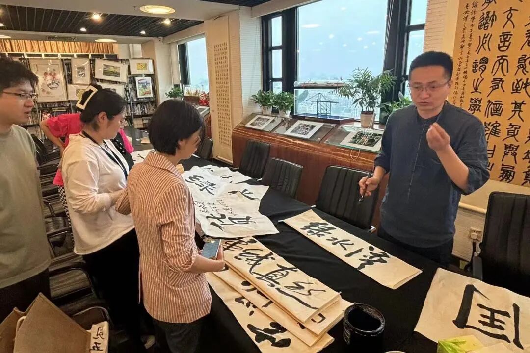 机制创新引领公众参与,多元合作共谋小街焕新