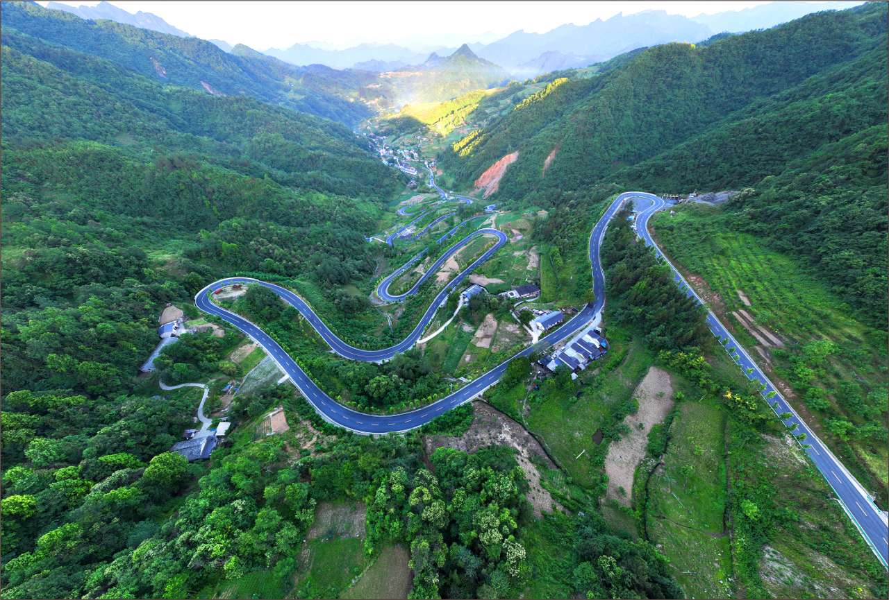 叩开山门 联通三省——湖北竹溪以交通建设为突破口激发全域发展活力