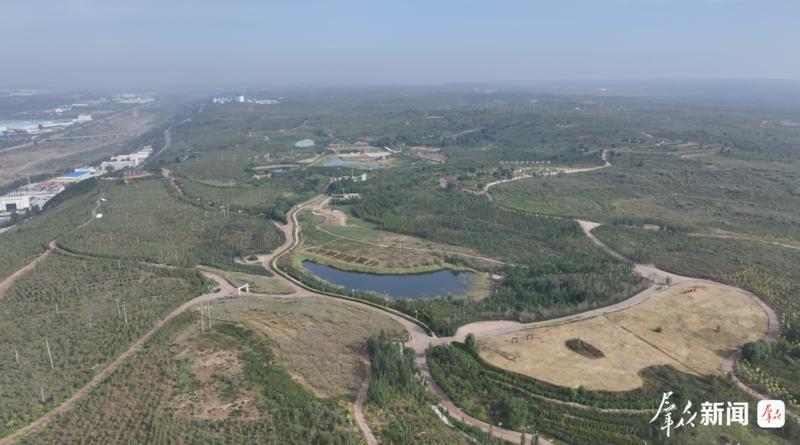 神东煤炭集团——煤海建起“绿水青山”和“金山银山” 神东煤炭集团——煤海建起“绿水青山”和“金山银山”