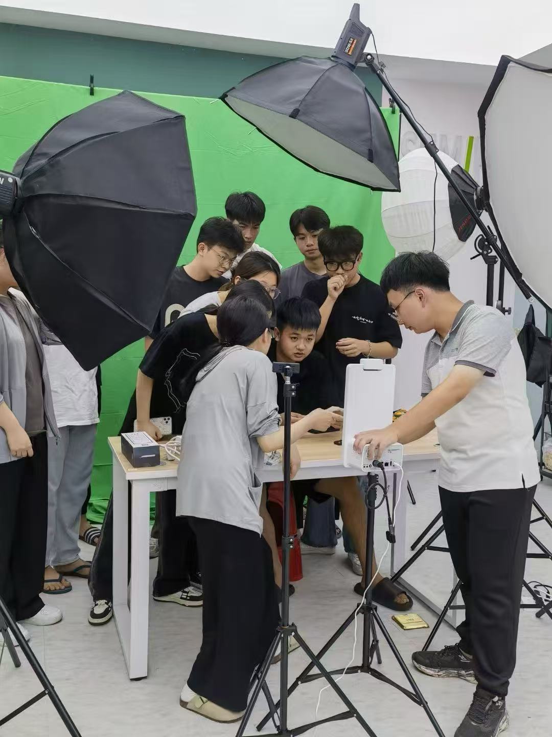 泉州纺织服装职业学院：职教改革闯新路，产教融合觅新机