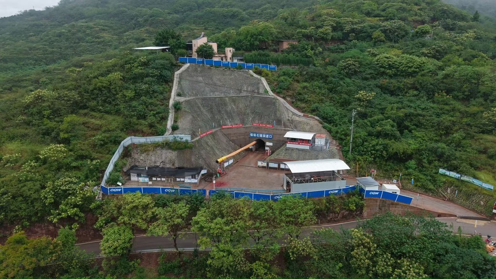 重庆市藻渡水库工程迎新进展 全线首条输水隧洞贯通 重庆市藻渡水库工程迎新进展 全线首条输水隧洞贯通